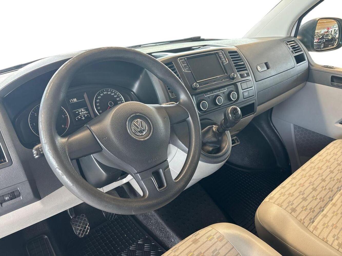 Volkswagen Transporter vaihtoauto