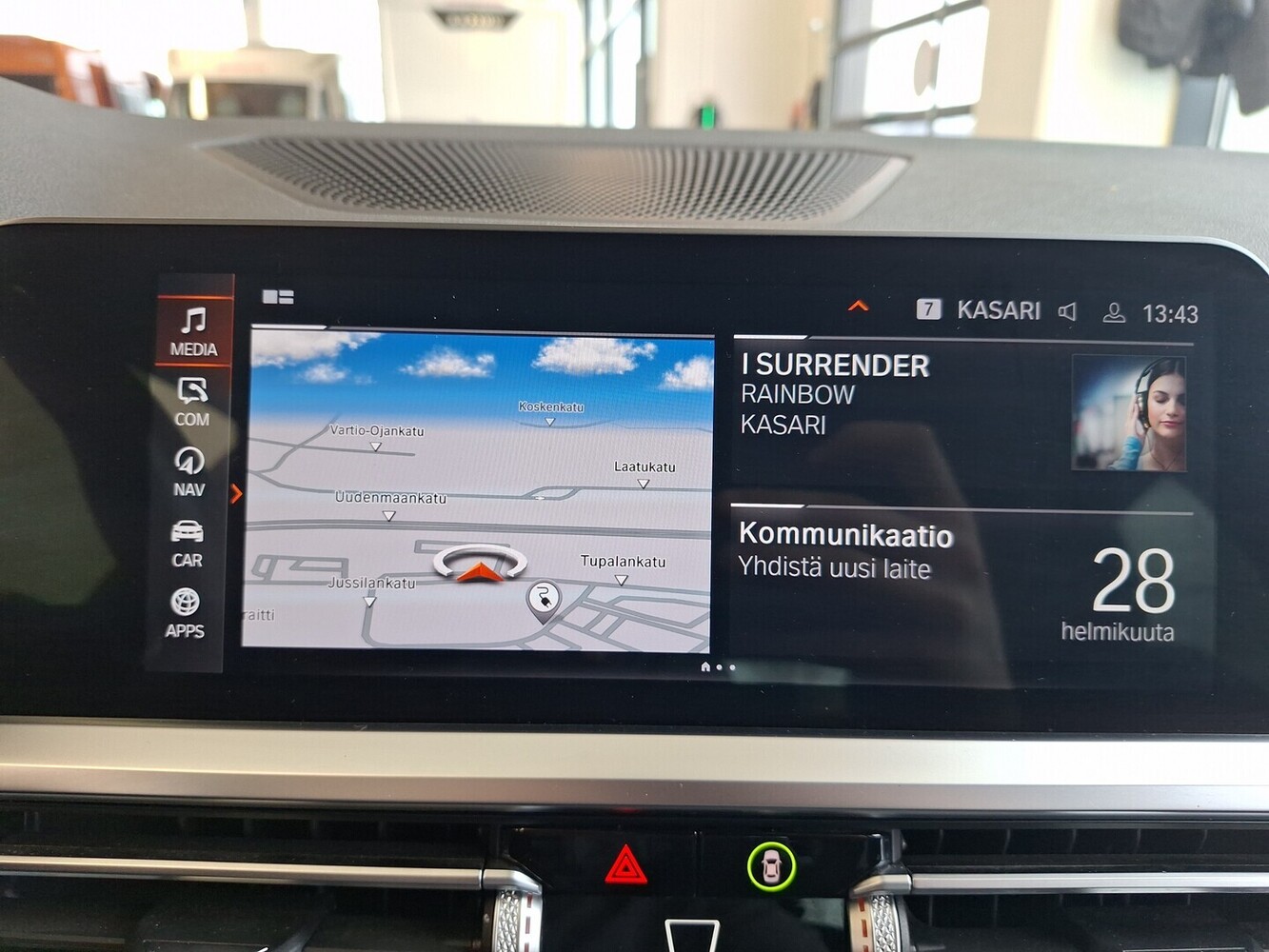 BMW 330 vaihtoauto