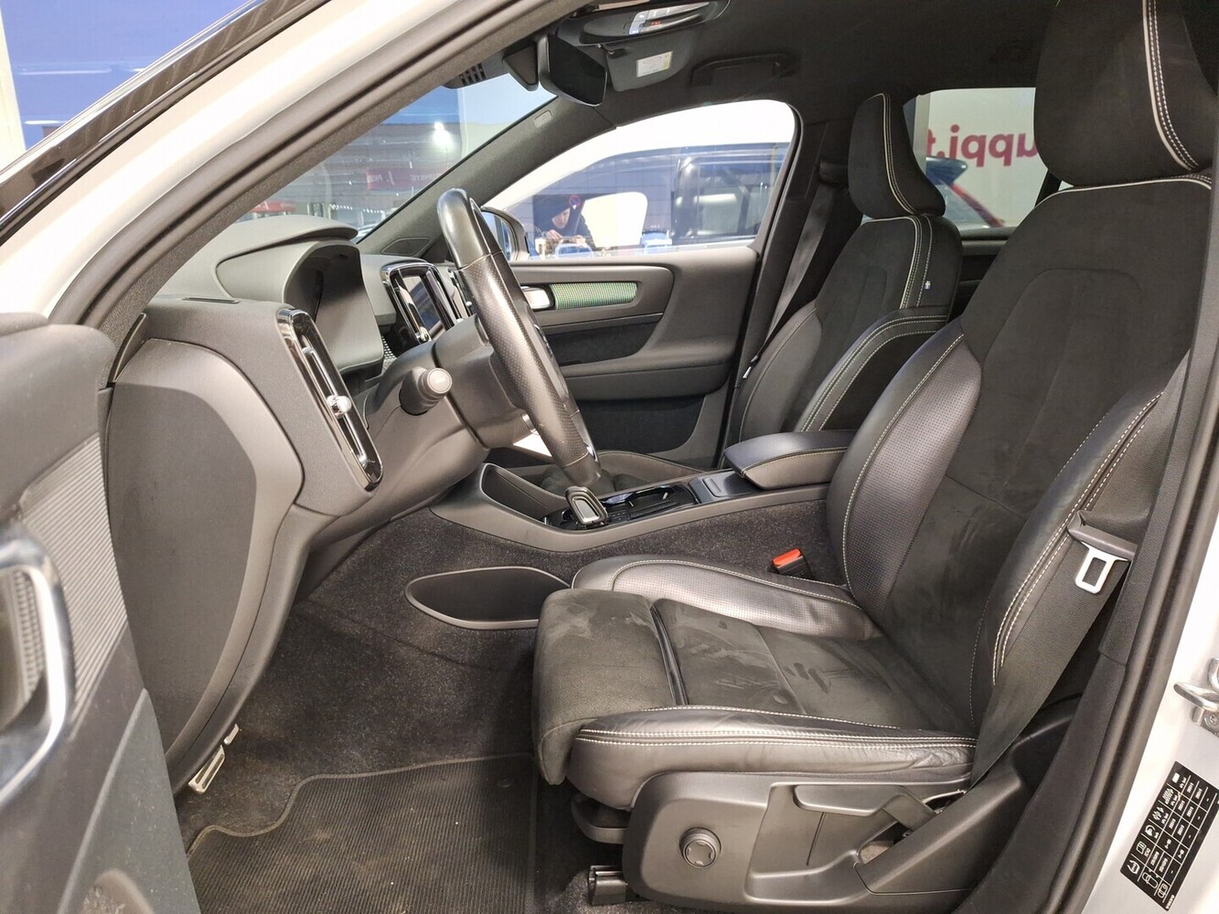 Volvo XC40 vaihtoauto
