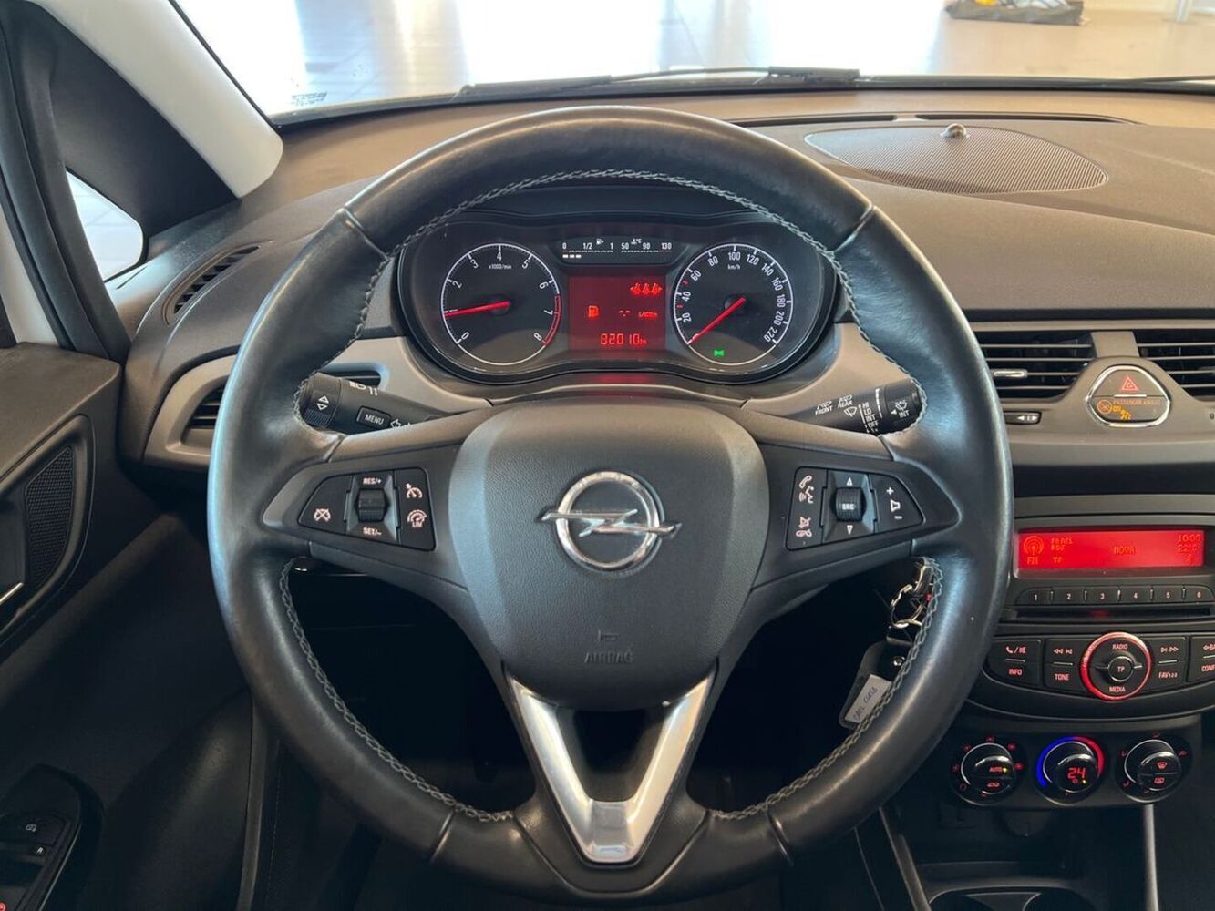 Opel Corsa vaihtoauto