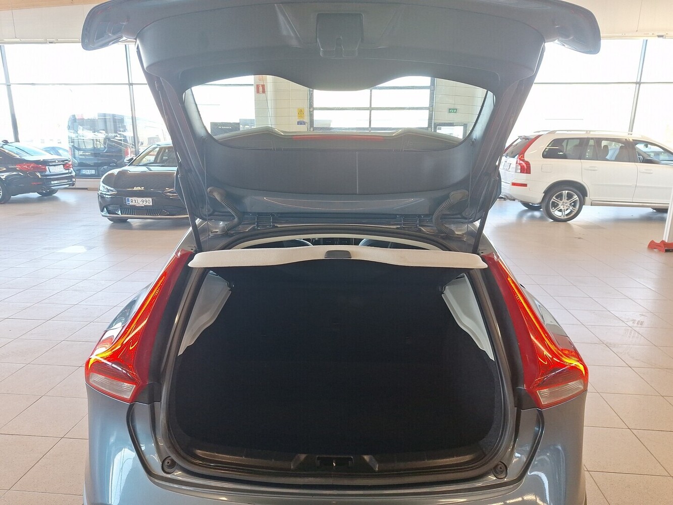 Volvo V40 Cross Country vaihtoauto
