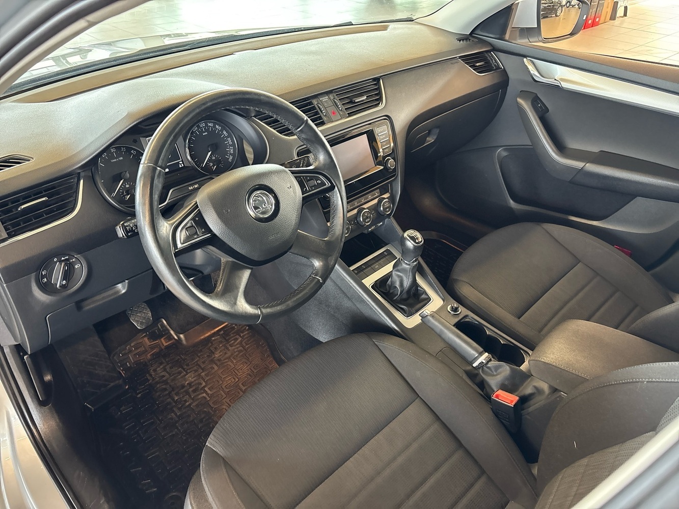 Skoda Octavia vaihtoauto