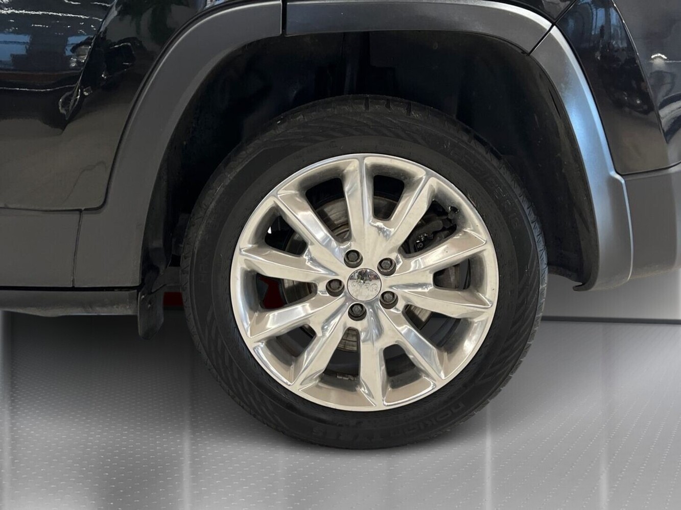 Jeep Cherokee vaihtoauto