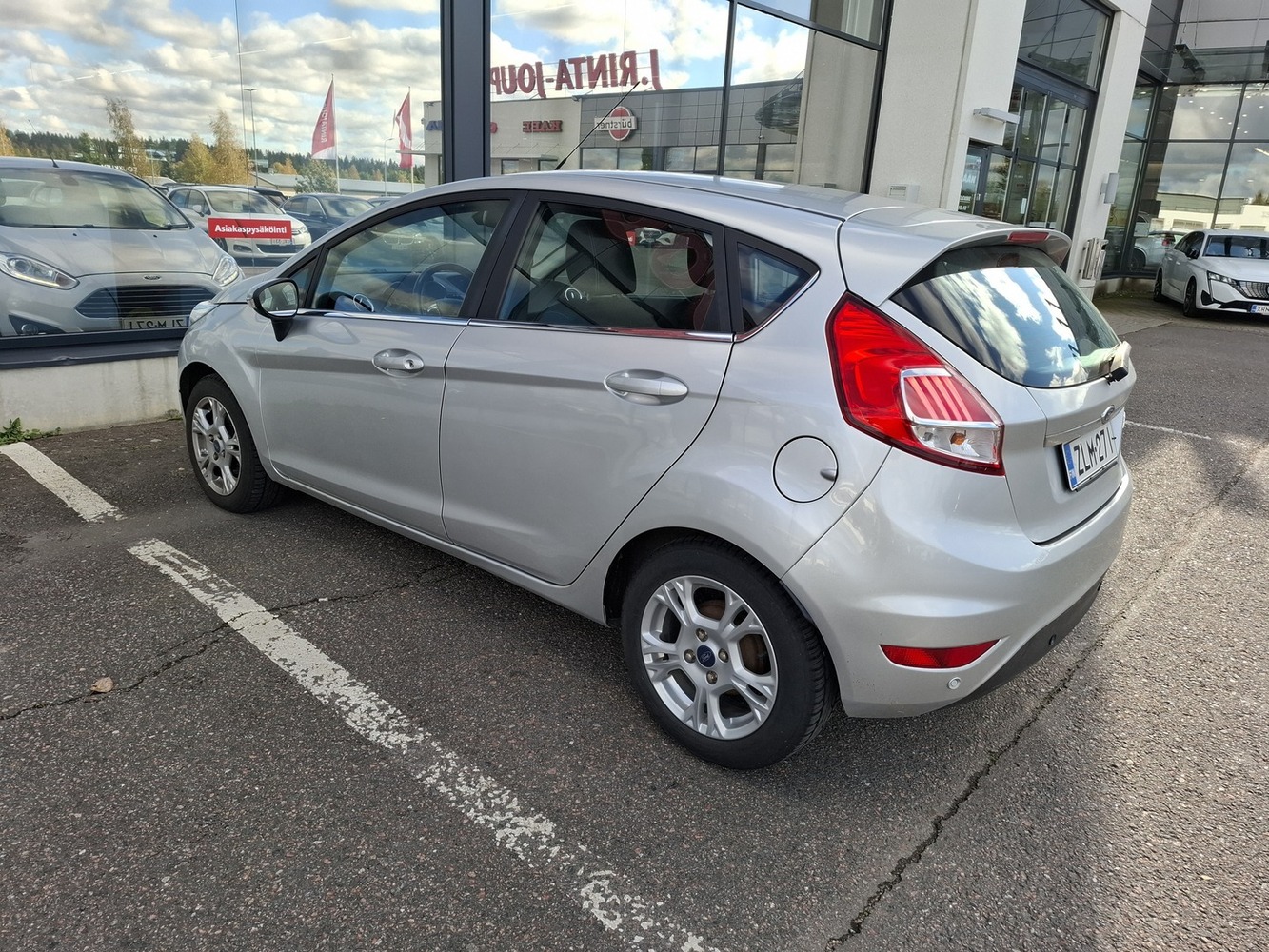 Ford Fiesta vaihtoauto