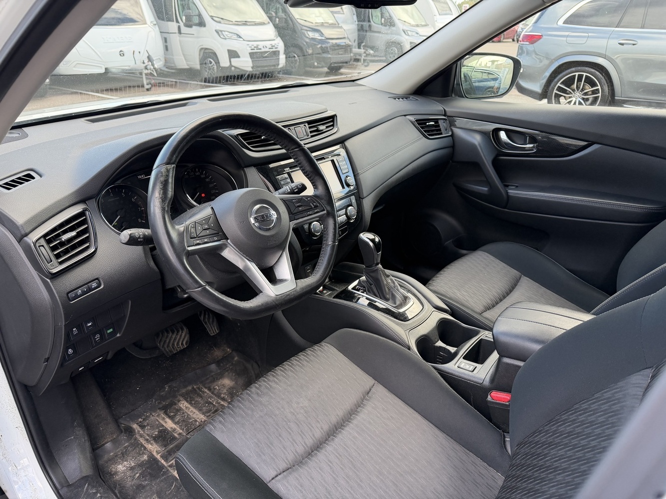 Nissan X-Trail vaihtoauto