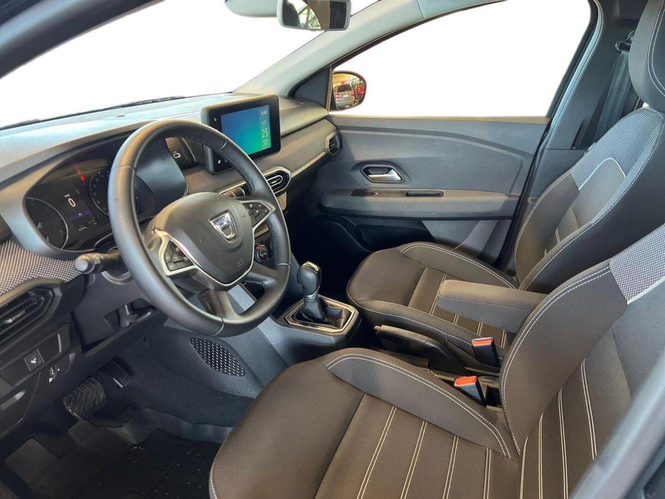 Dacia Sandero vaihtoauto