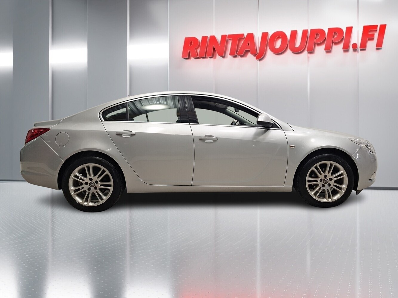 Opel Insignia vaihtoauto