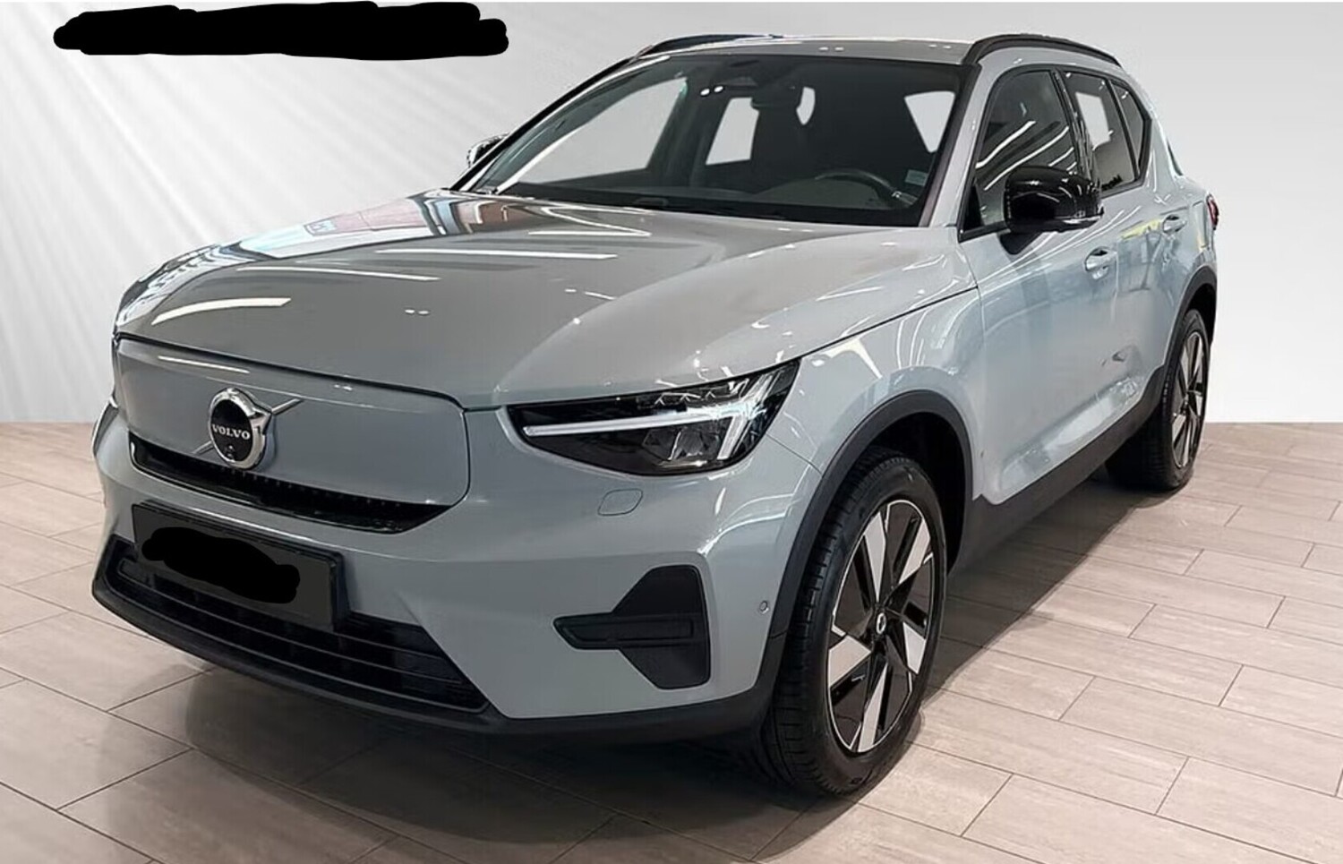 Volvo EX40 vaihtoauto