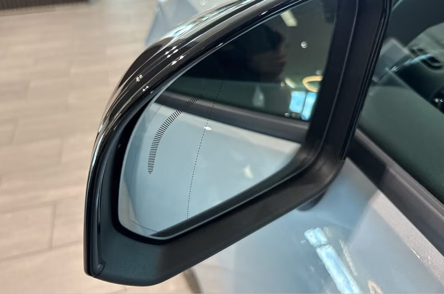 Volvo EX40 vaihtoauto