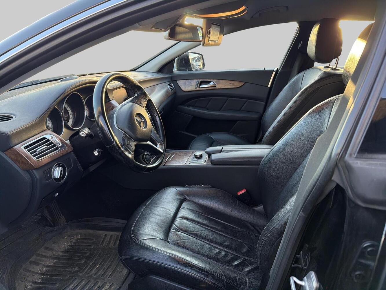 Mercedes-Benz CLS vaihtoauto