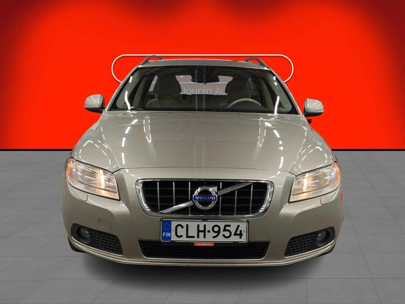 Volvo V70 vaihtoauto
