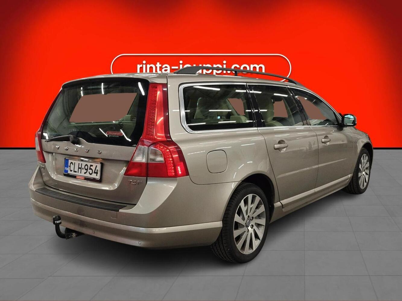 Volvo V70 vaihtoauto