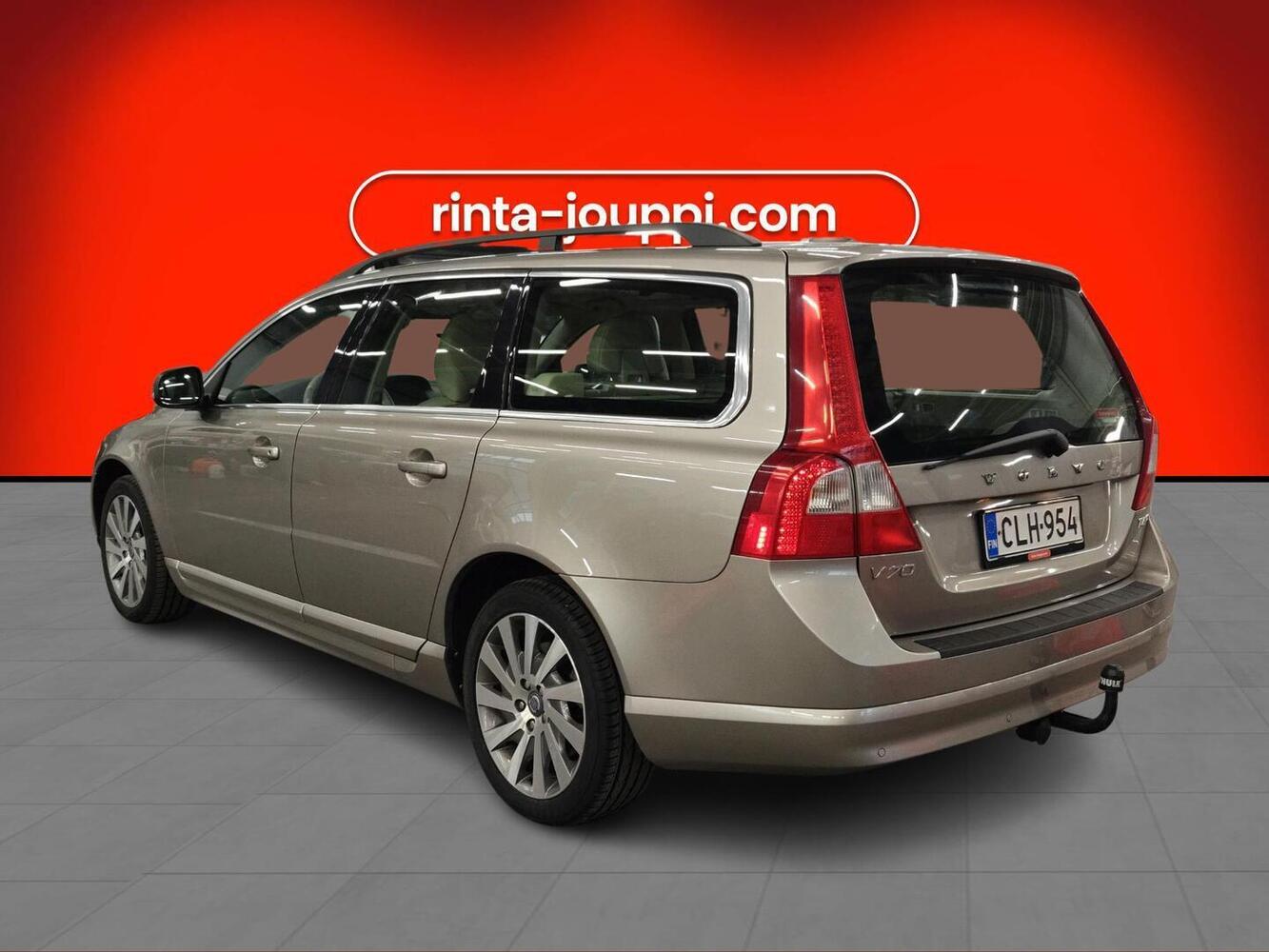 Volvo V70 vaihtoauto