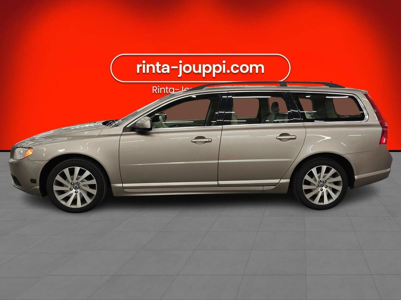 Volvo V70 vaihtoauto