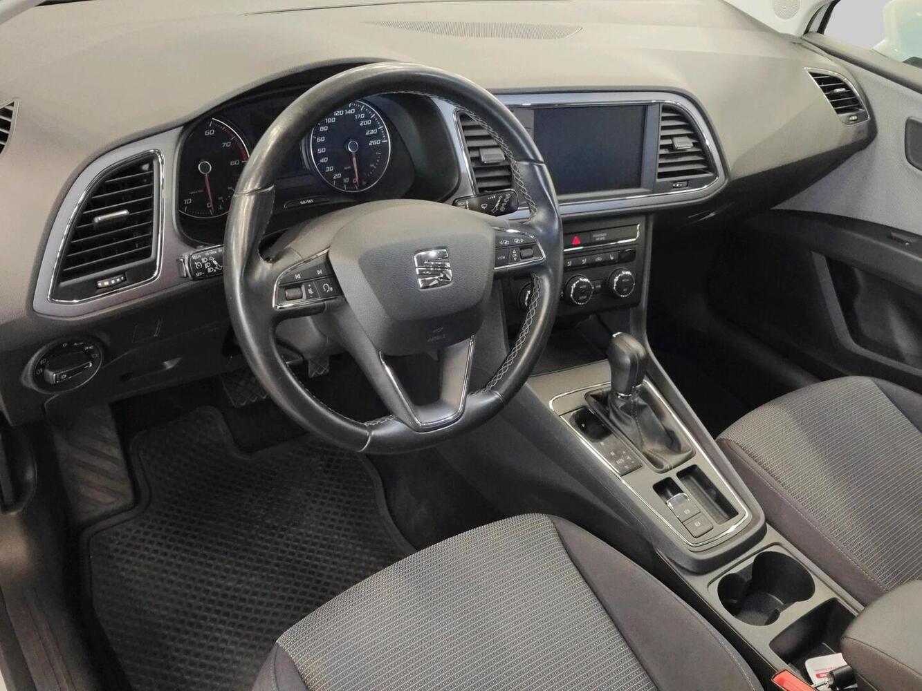 SEAT Leon ST vaihtoauto