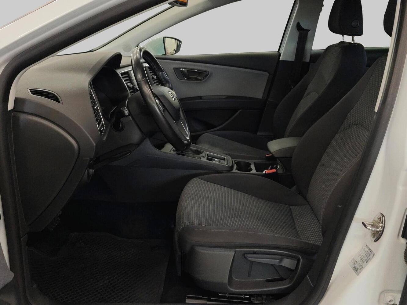 SEAT Leon ST vaihtoauto