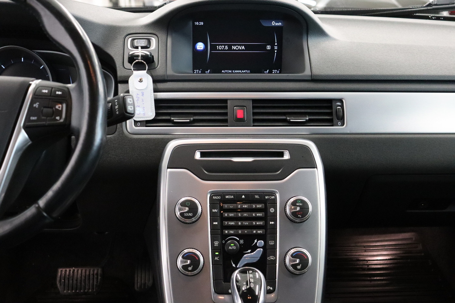 Volvo V70 vaihtoauto