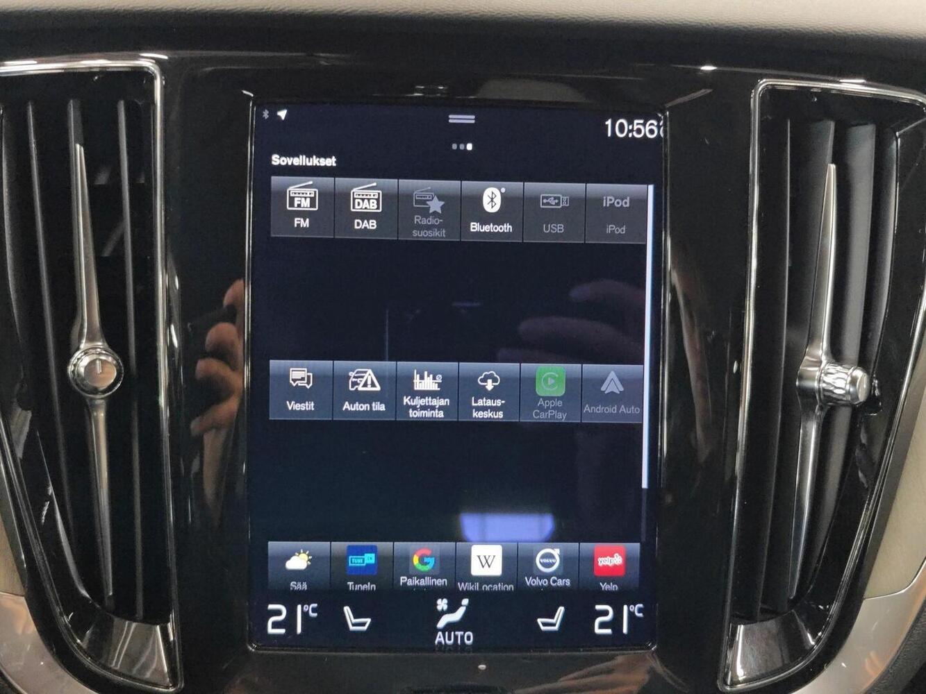 Volvo V60 vaihtoauto