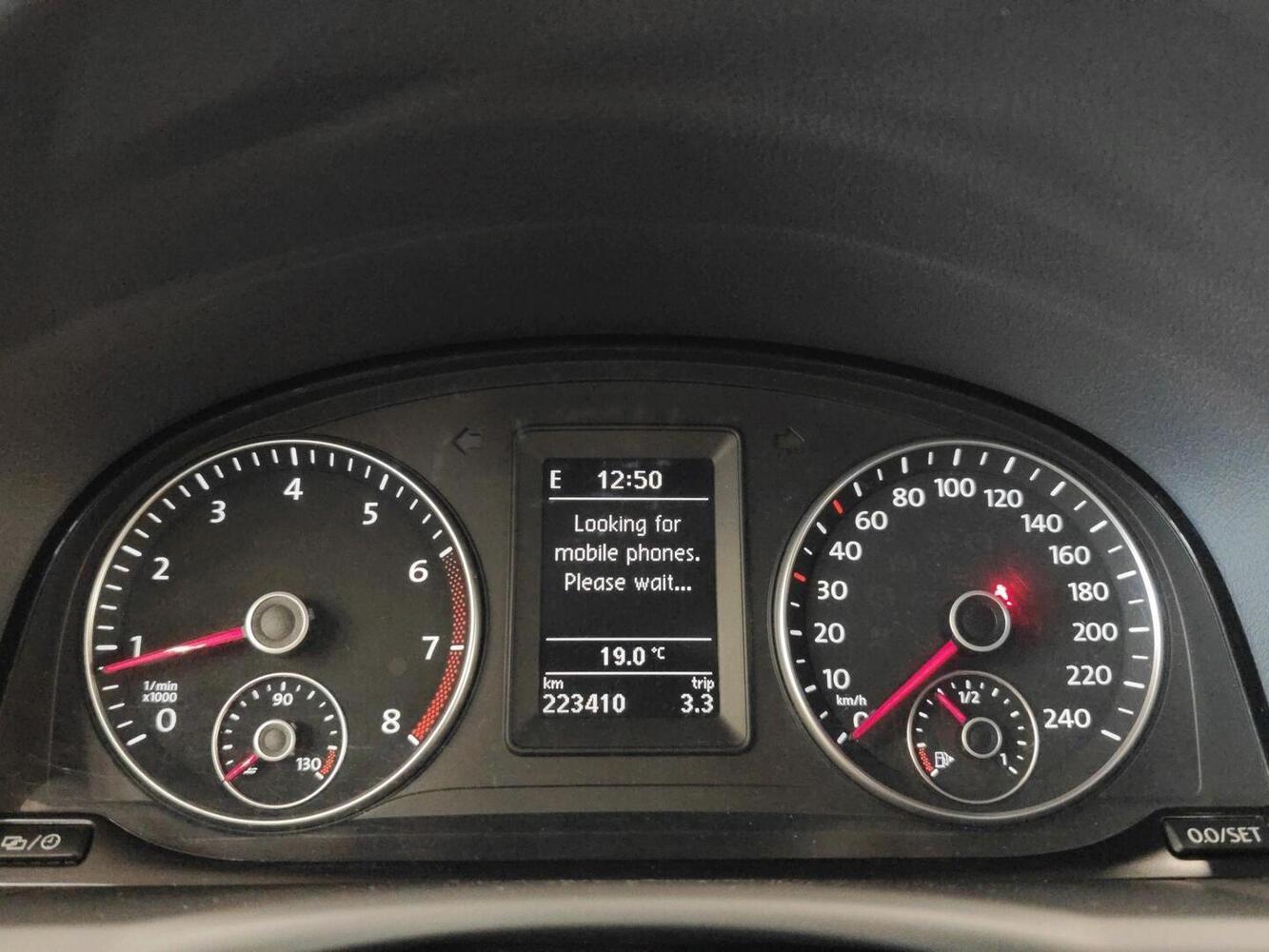 Volkswagen Touran vaihtoauto