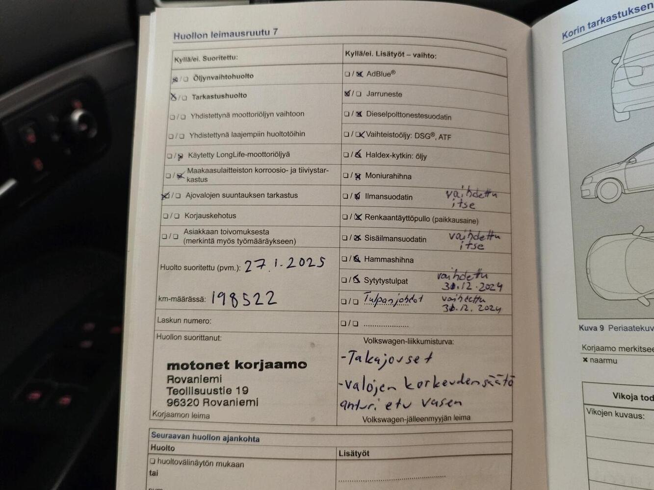 Volkswagen Touran vaihtoauto