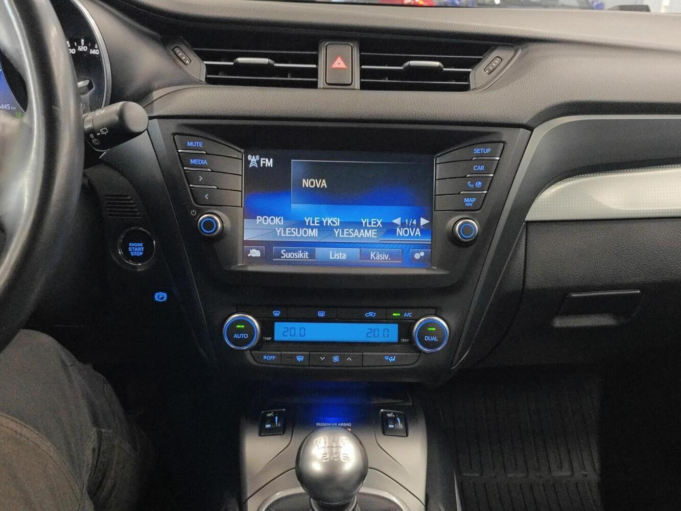 Toyota Avensis vaihtoauto