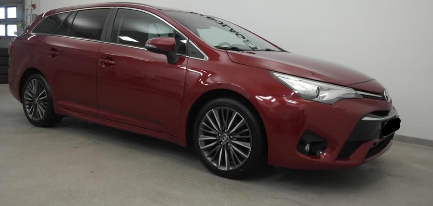 Toyota Avensis vaihtoauto