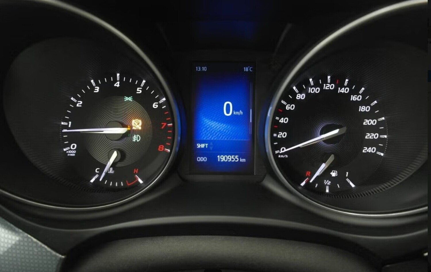 Toyota Avensis vaihtoauto