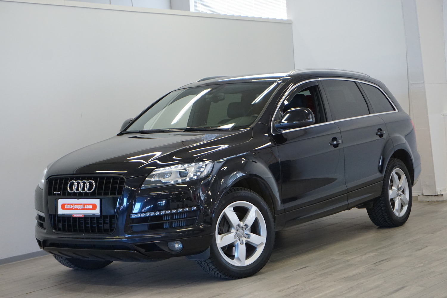 Audi Q7 vaihtoauto
