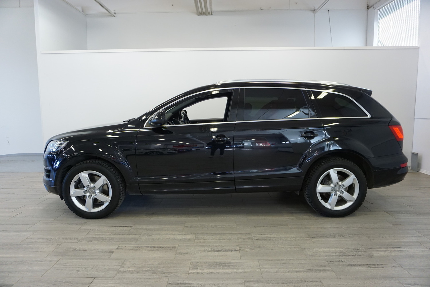 Audi Q7 vaihtoauto