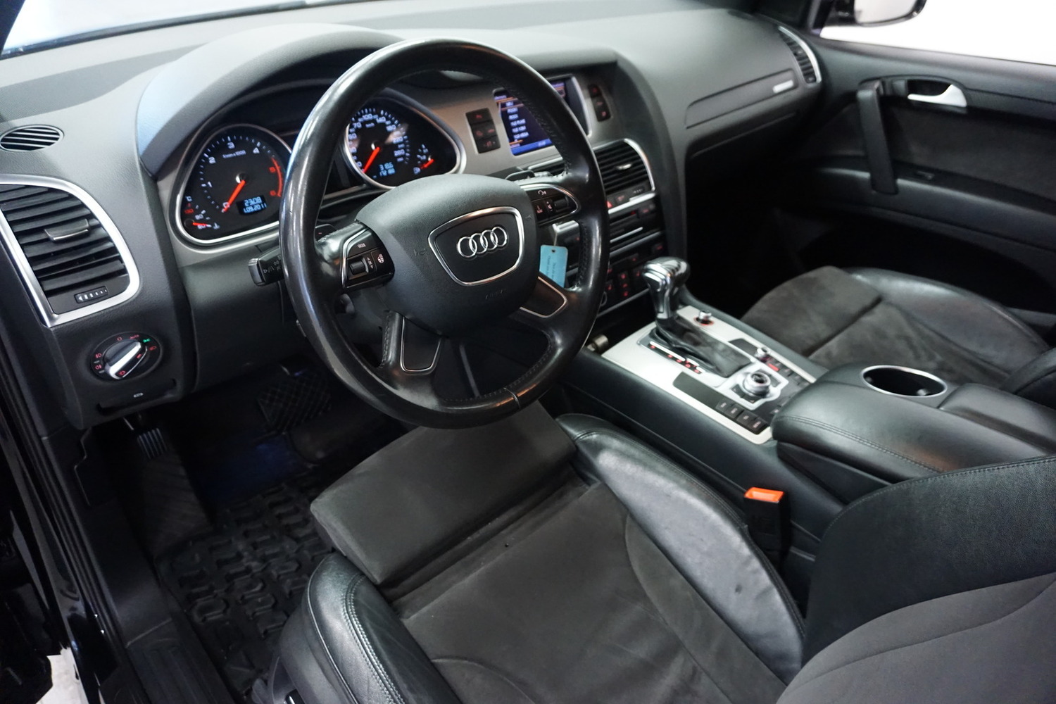 Audi Q7 vaihtoauto