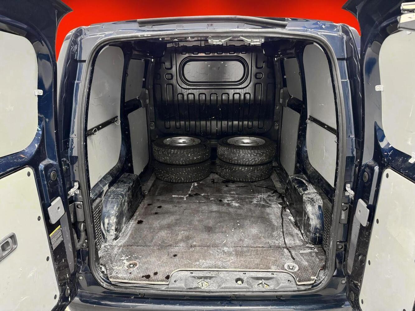 Nissan NV200 vaihtoauto