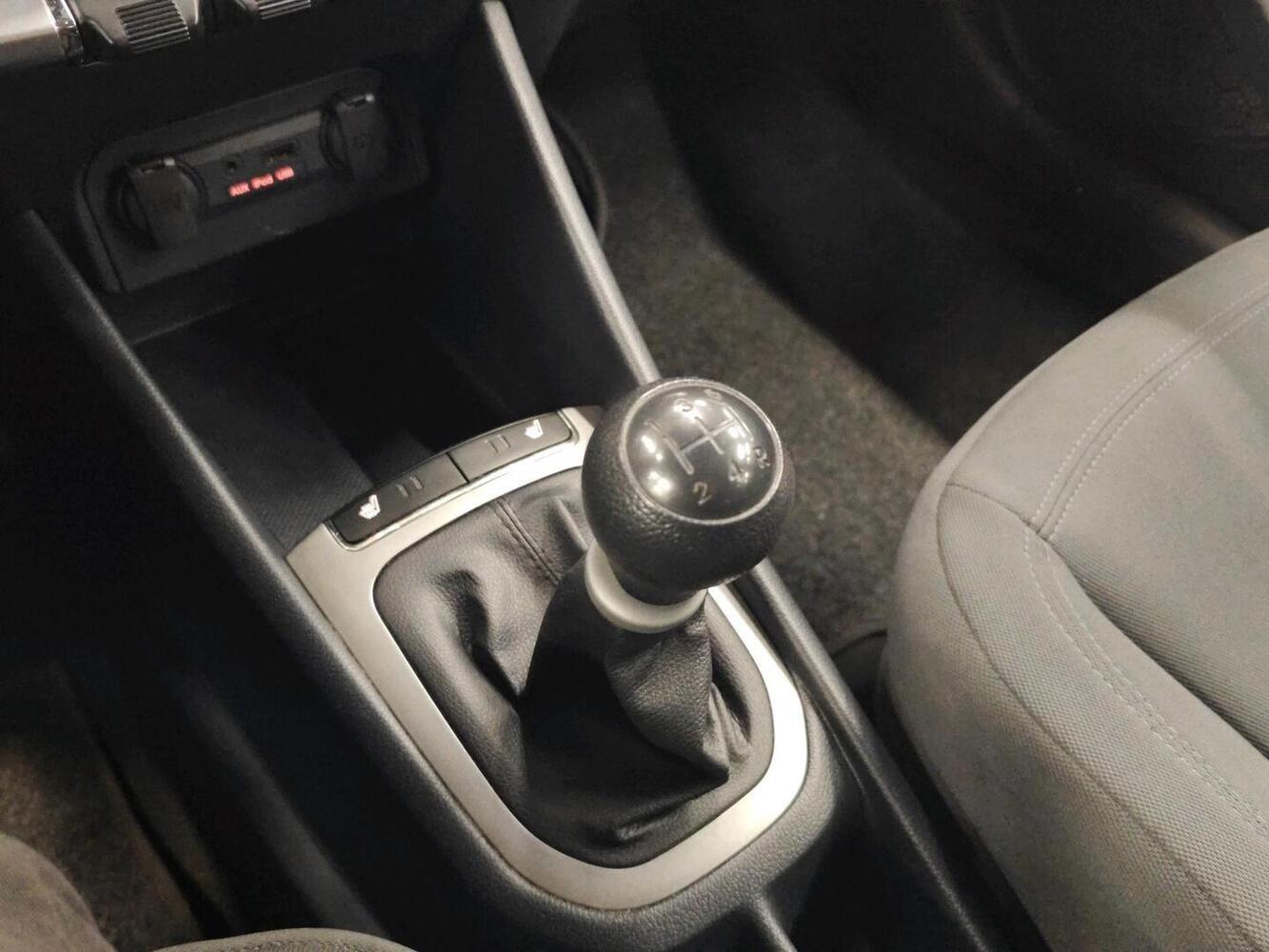 Kia Rio vaihtoauto