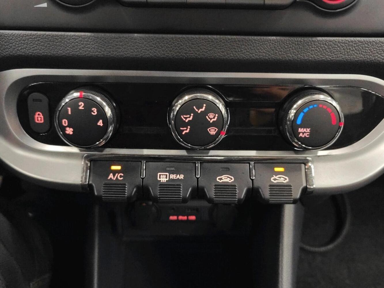 Kia Rio vaihtoauto
