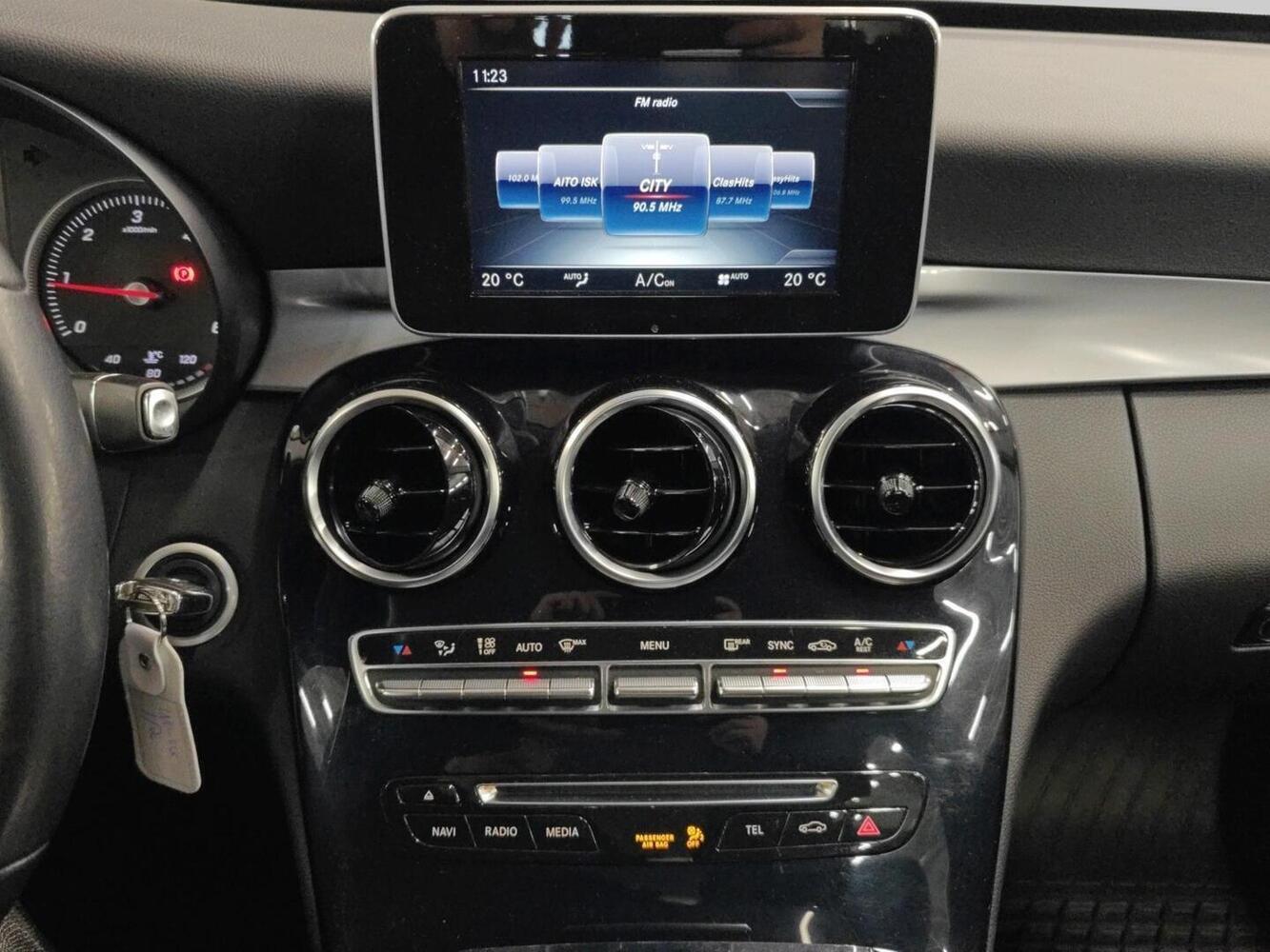 Mercedes-Benz C vaihtoauto