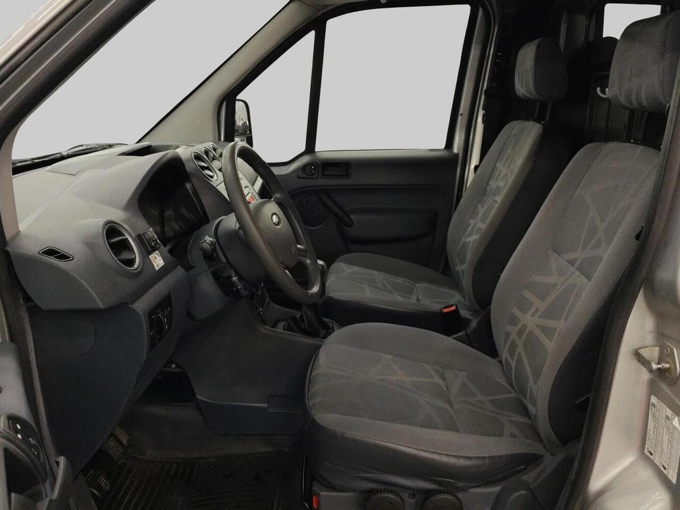 Ford Transit Connect vaihtoauto
