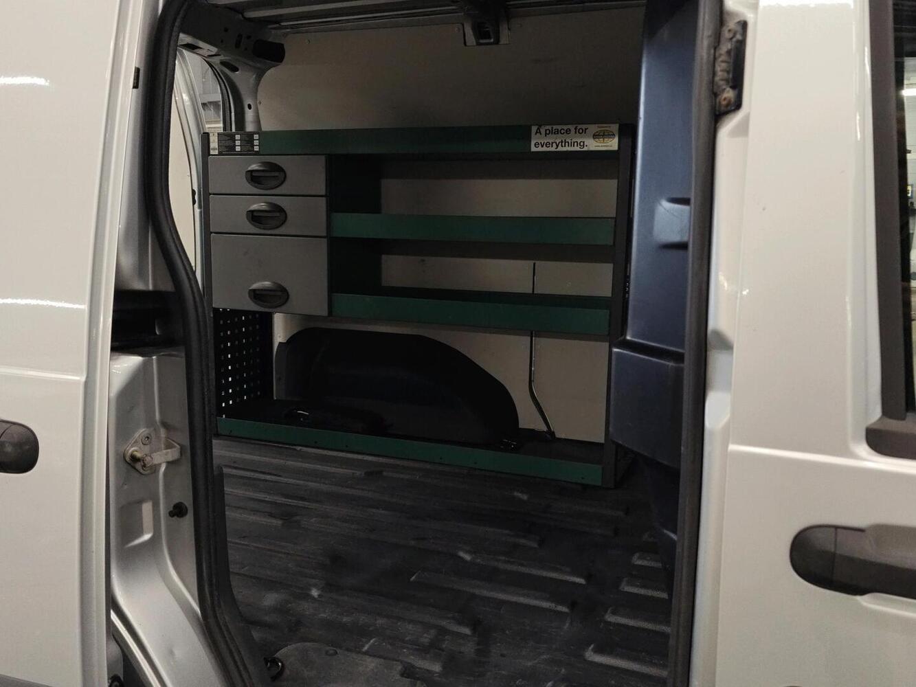 Ford Transit Connect vaihtoauto