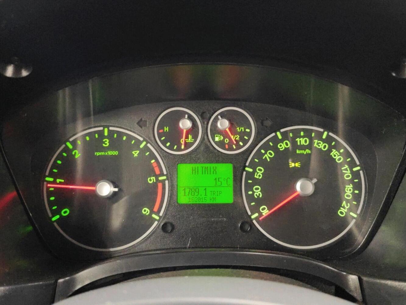 Ford Transit Connect vaihtoauto