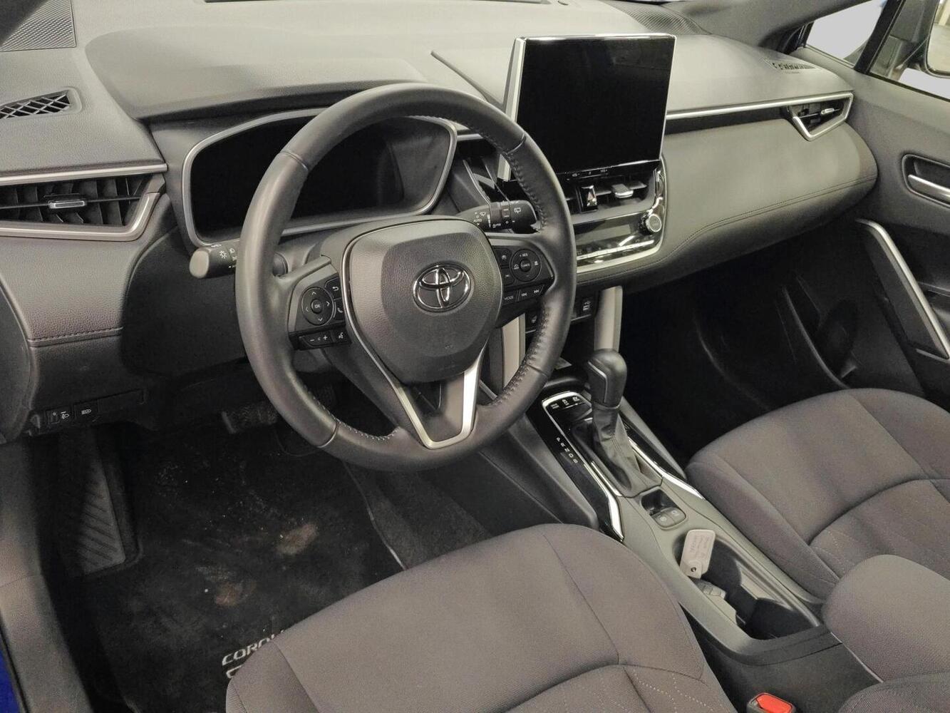 Toyota Corolla Cross vaihtoauto