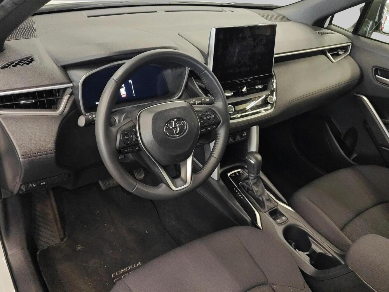 Toyota Corolla Cross vaihtoauto