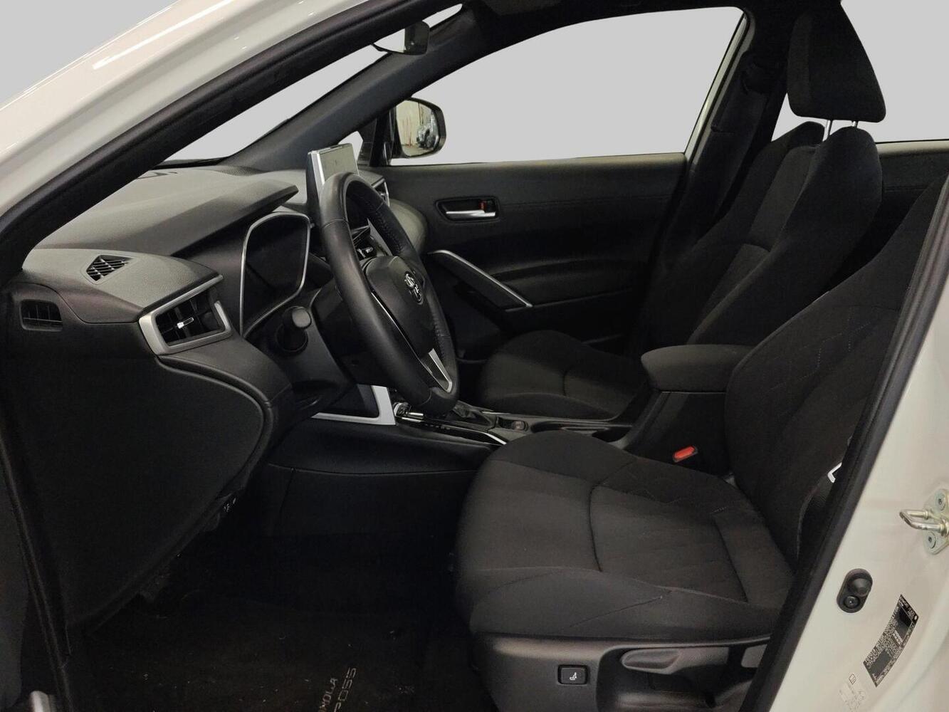 Toyota Corolla Cross vaihtoauto