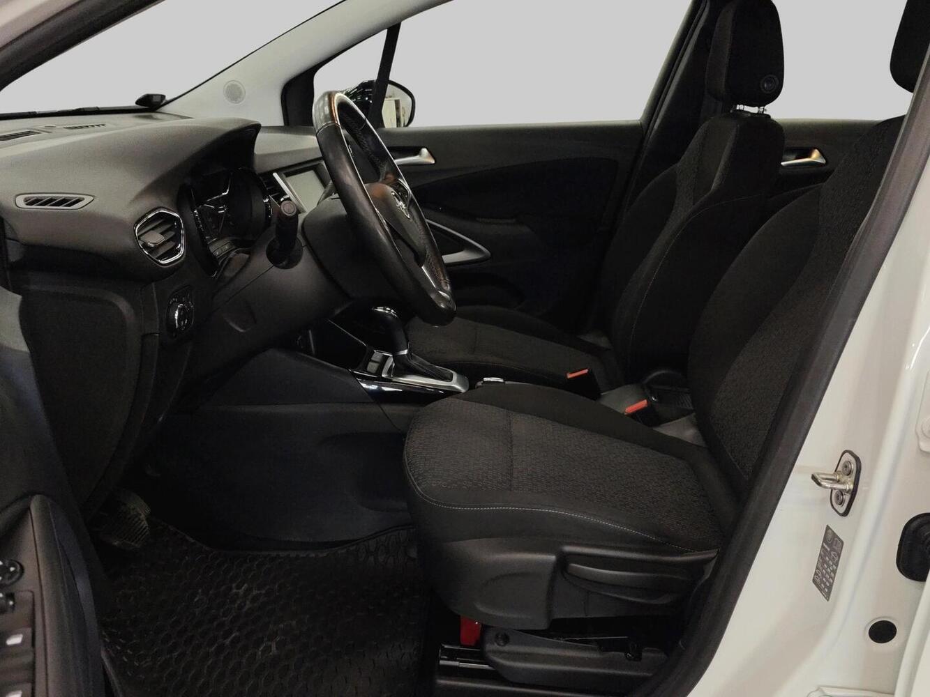Opel Crossland X vaihtoauto