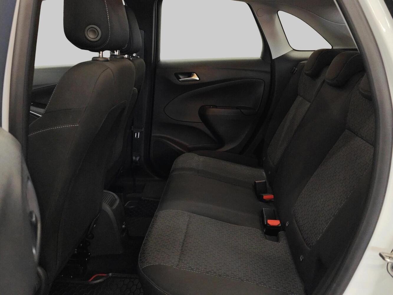 Opel Crossland X vaihtoauto
