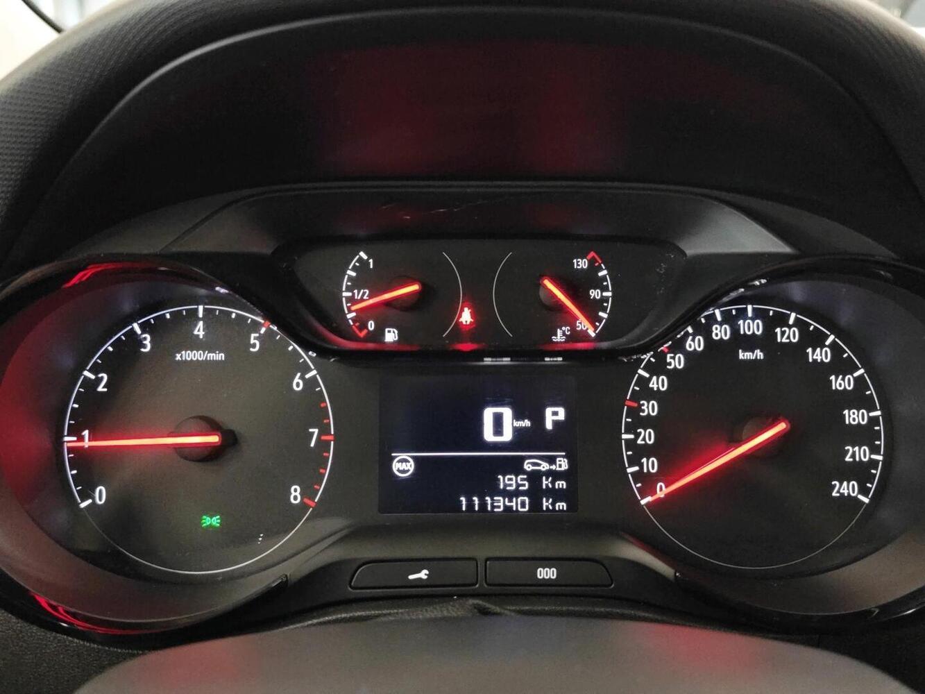 Opel Crossland X vaihtoauto