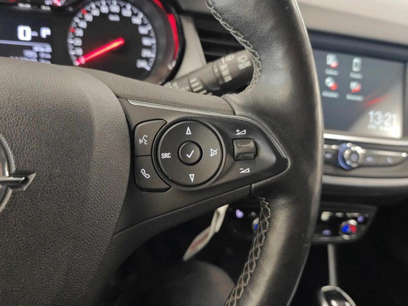Opel Crossland X vaihtoauto