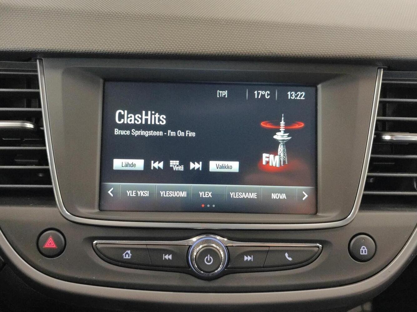 Opel Crossland X vaihtoauto