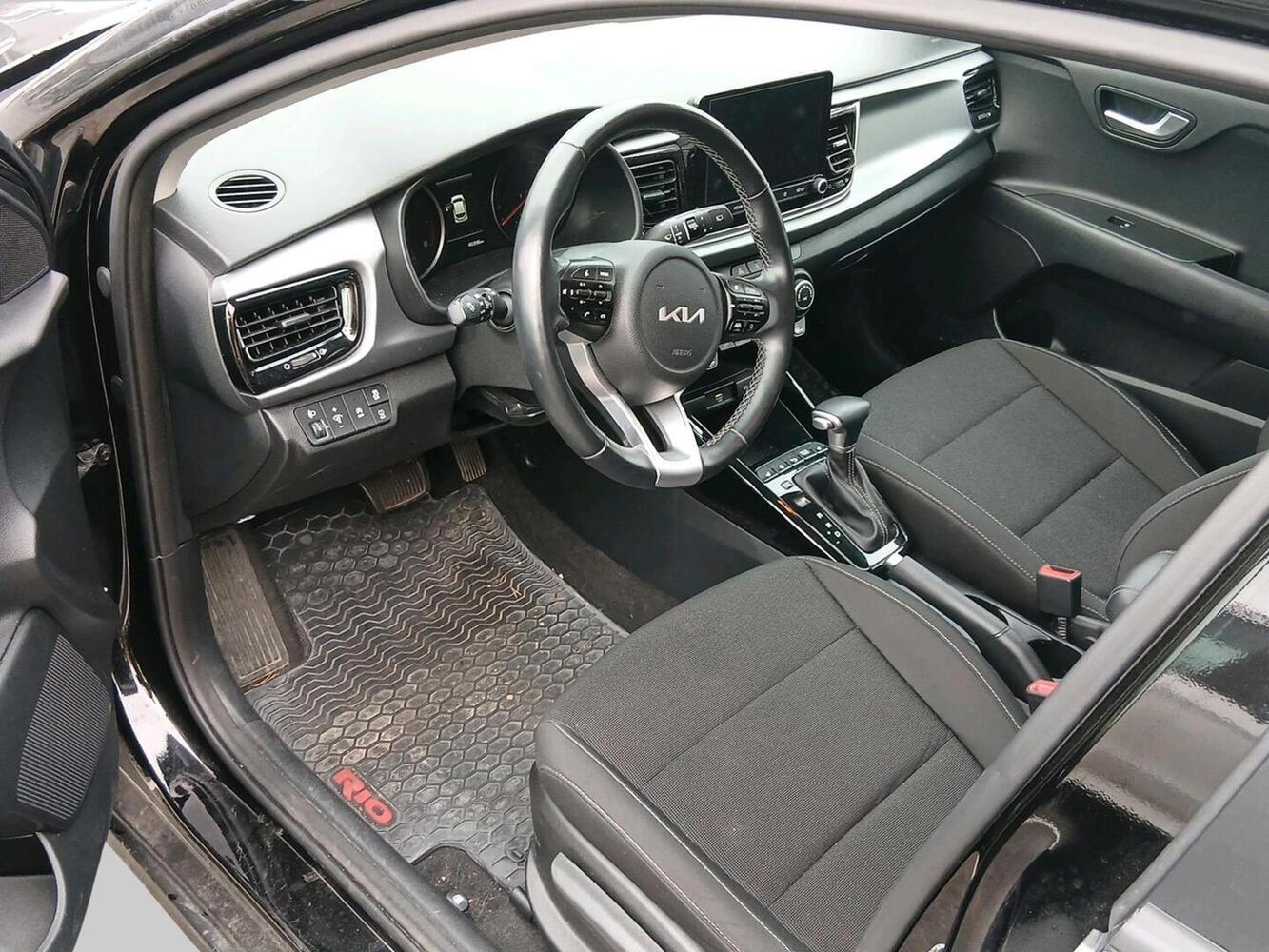 Kia Rio vaihtoauto