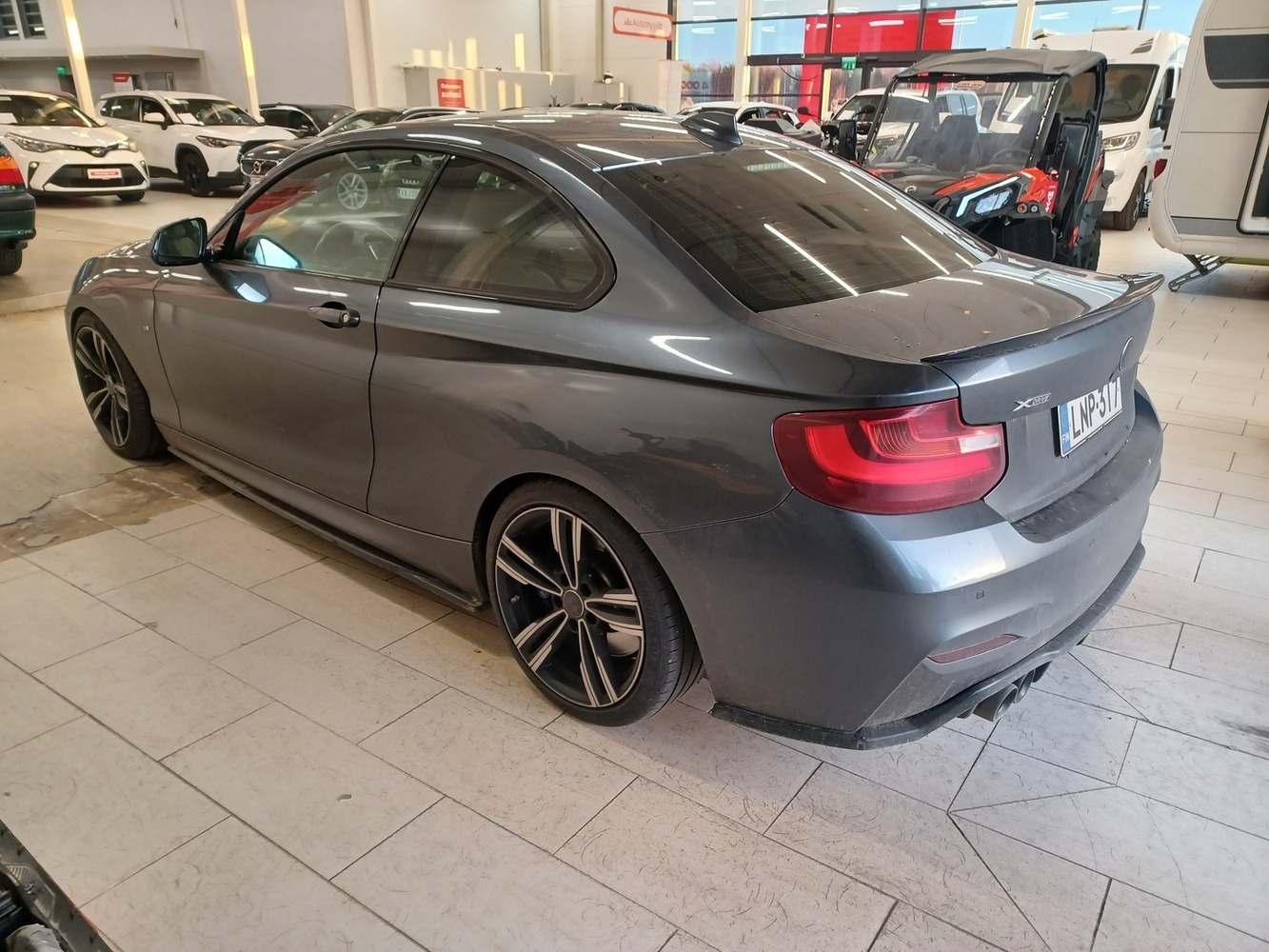 BMW 220 vaihtoauto