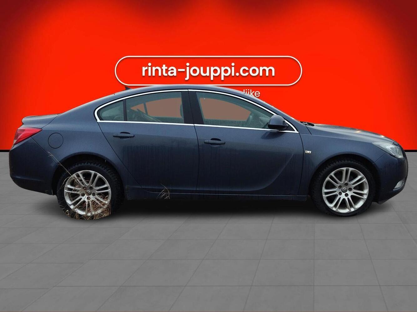 Opel Insignia vaihtoauto