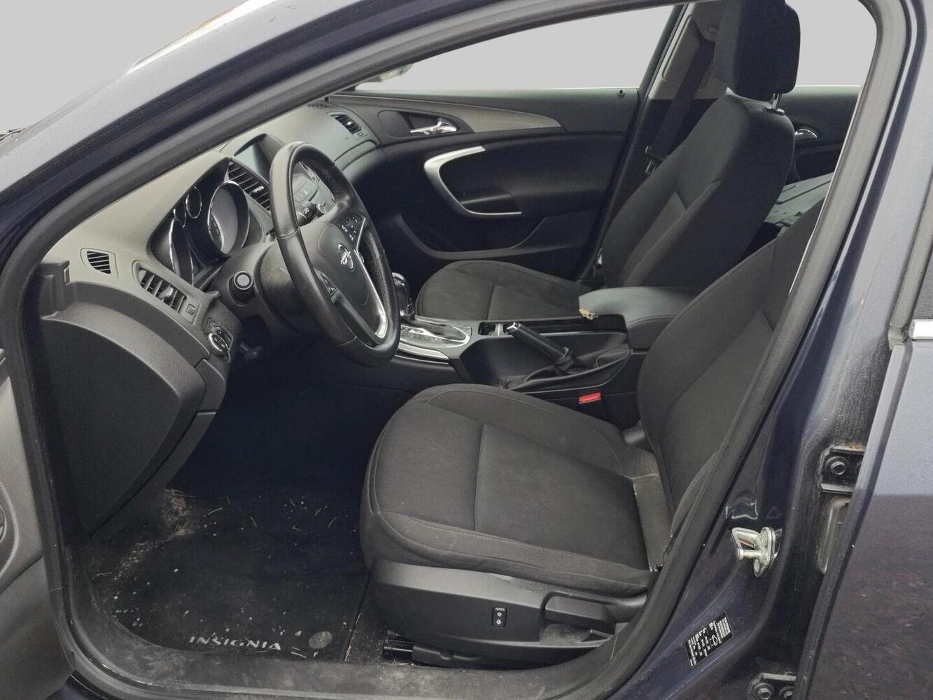 Opel Insignia vaihtoauto
