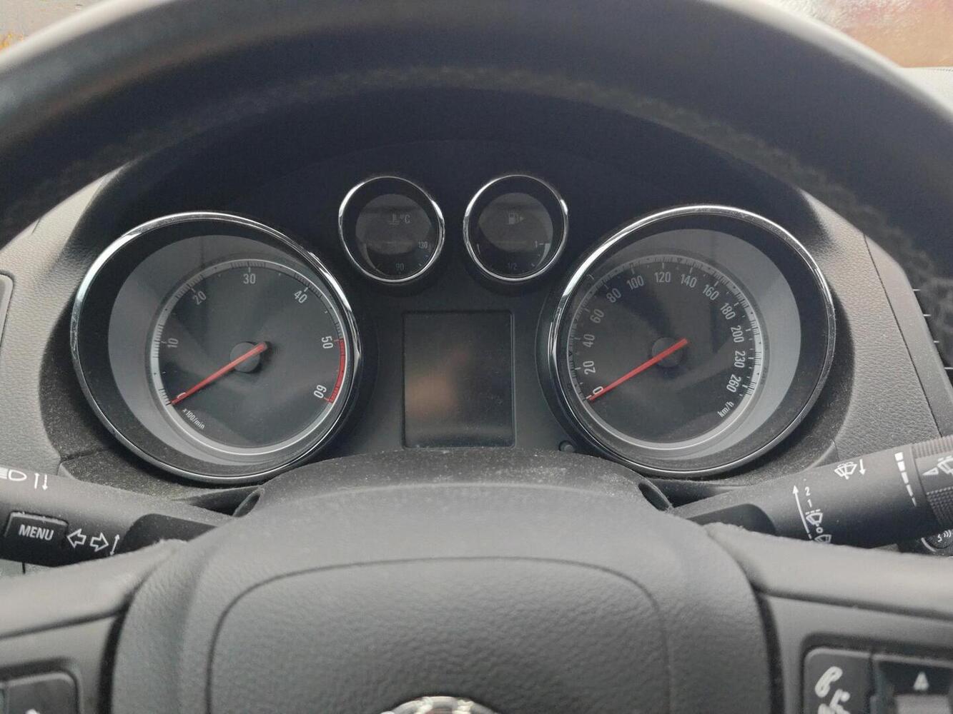 Opel Insignia vaihtoauto